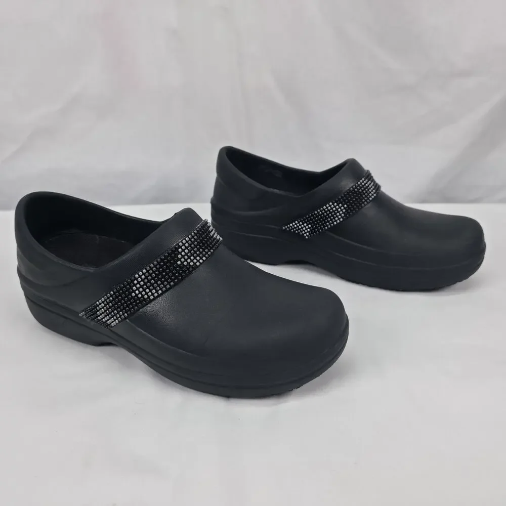 Crocs Neria Pro II Womens 8 Black Rhinestone Slip Resistant Work Clogs Nurse